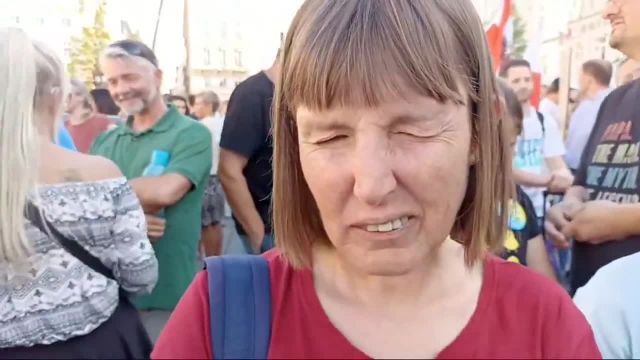 4-9-2021 Linz -  Interview mit Vroni - Sie ist trotz ihrer Sehbehinderung für die Freiheit aktiv