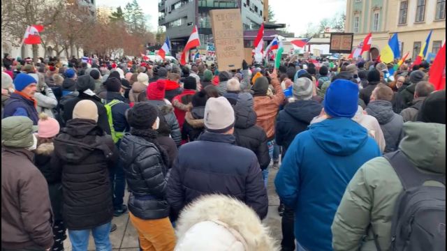 Corona-Demo-Graz-12.12.21-mit-Dr._Hubmer-Mogg